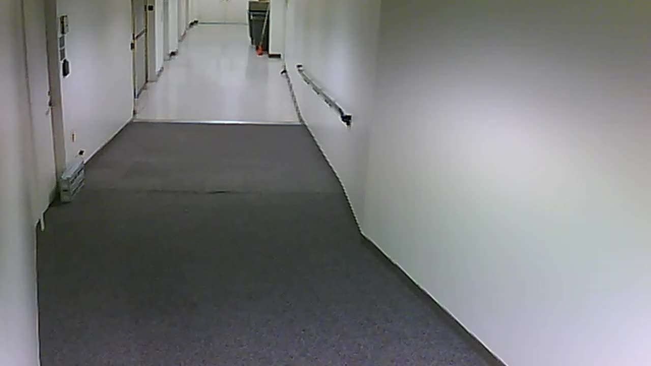 3901PSQB06FreightLobbyFront_2021-01-06_14h28min10s077ms.mp4