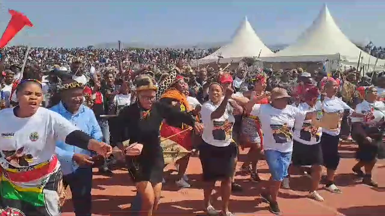 Zulu regiments at Prince Mangosuthu Buthelezi's funeral in Ulundi