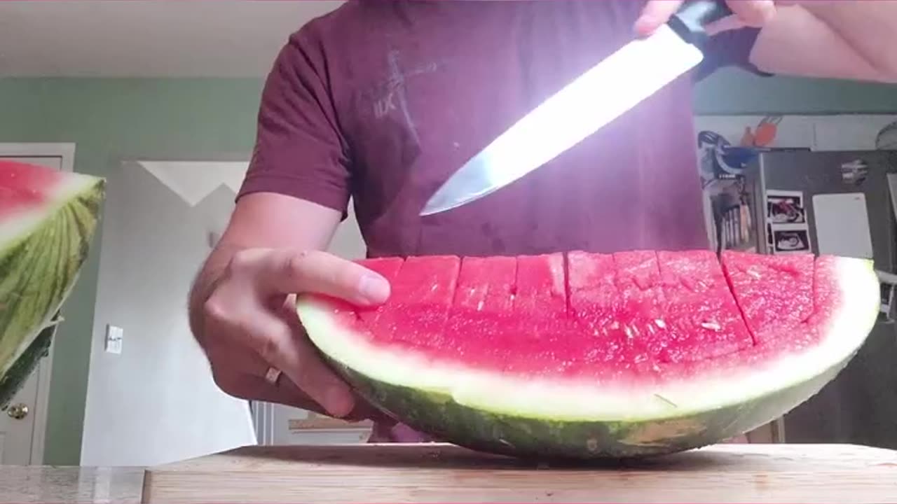 HOW TO CUT A WATERMELON TO PERFECTION