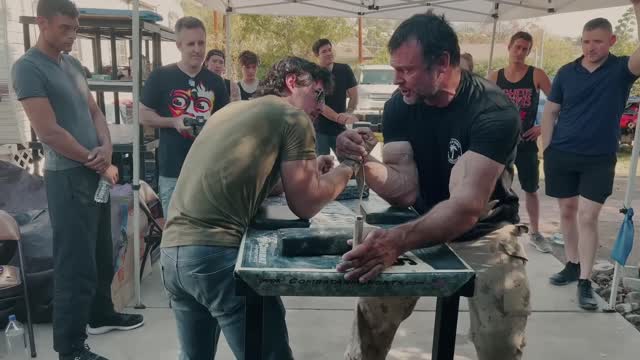 Devon Larratt vs Armwrestling Whisperer