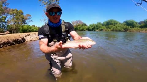 Fishing in the Golburn River Masterclass