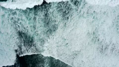 Monster Waves You Wouldn't Believe if Not Filmed