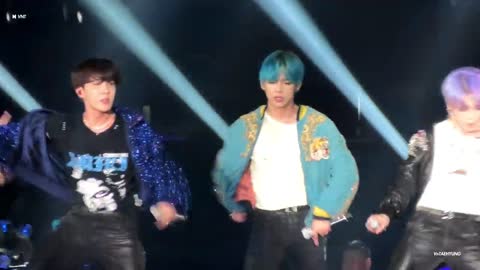 MEDLEY BTS V focus. LYS in hongkong