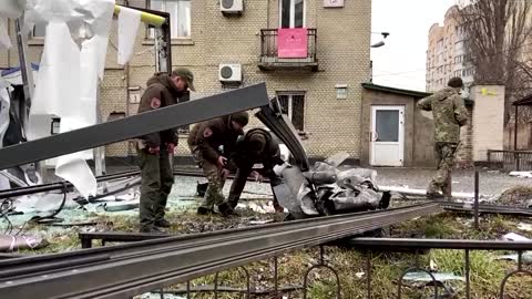 Unidentified missile hits Kyiv