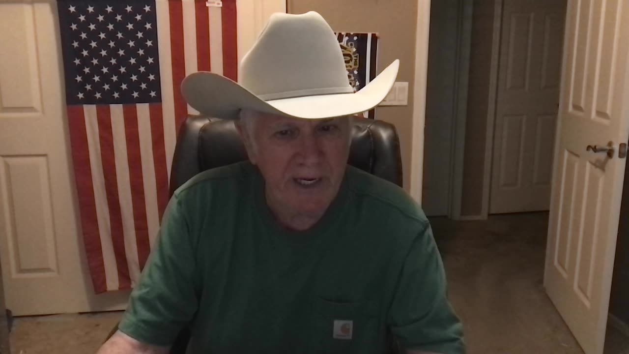 Trump Needs To Be Put Behind Bars, That's The Only Way To Shut Him Up!