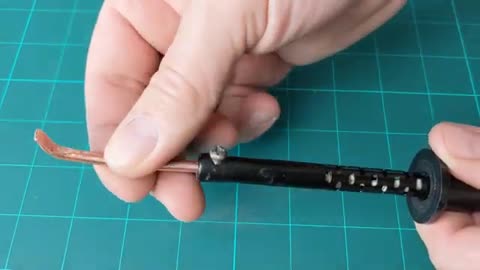 The method that surprised everyone Repairing broken plastic by welding