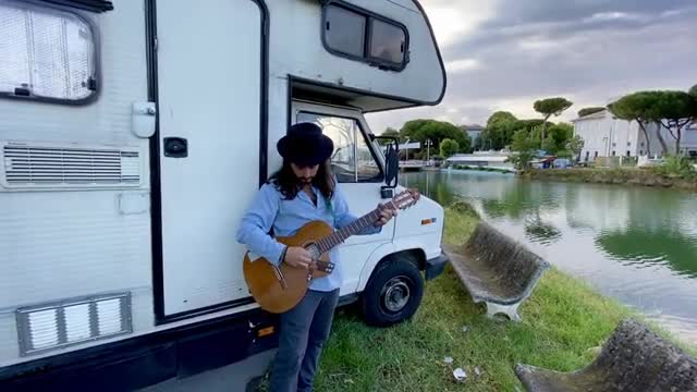La guerra di Piero - Fabrizio de André cover dal tour in camper