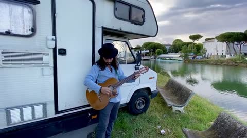 La guerra di Piero - Fabrizio de André cover dal tour in camper
