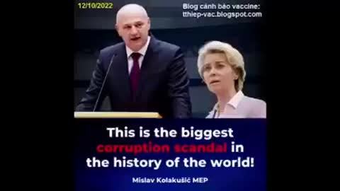 MEP Mislav Kolakusic nói với Macron về vấn đề tiêm vaccine covid