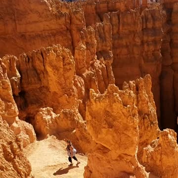 Red Rock Adventure - Bryce Canyon Wall Street