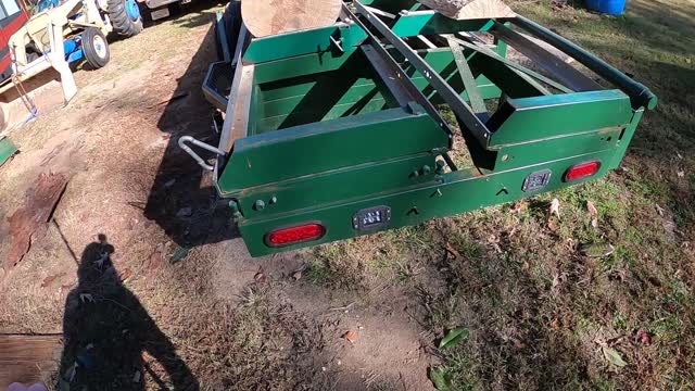 East Texas Sawmill DIY Trailer. Cutting Lap Siding Part 3