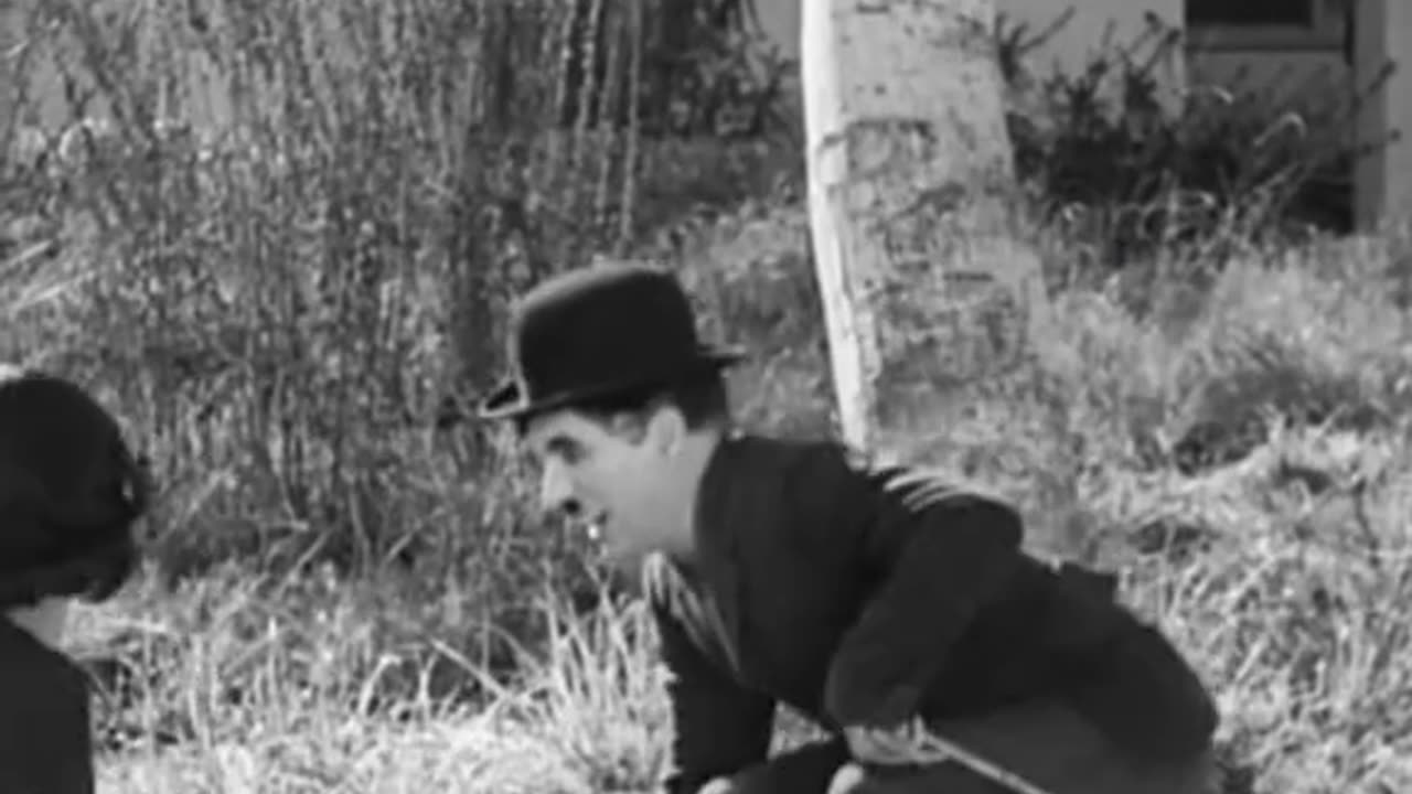 Charlie Chaplin's Whimsical Imagination: A Hilarious Journey with His Lady Friend!