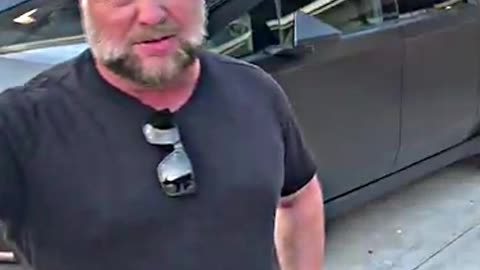 Alex JONES Got A GIFT From TRUMP