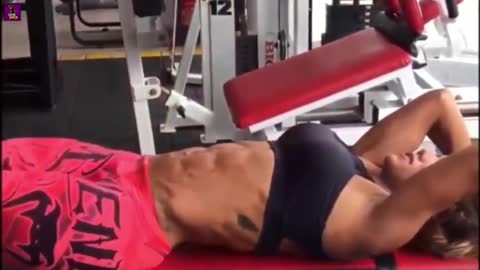 EPIC HOT Gym Girls FLEXING