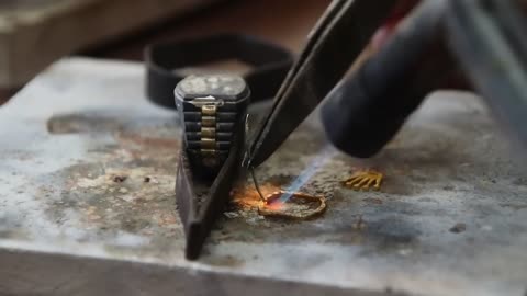 Make a gold ring for men - jewelry maker3