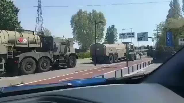 Parma - Via Emilia - Trasportatori di Democrazia