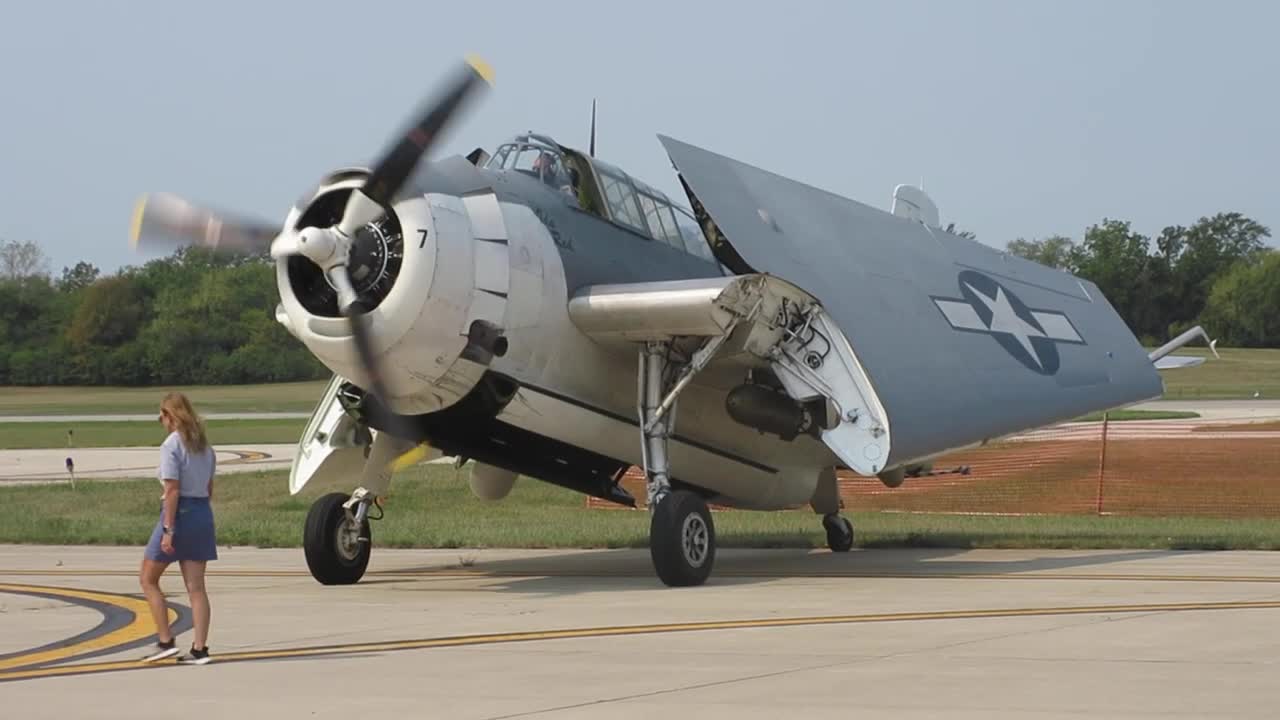 MVI 8291 Grumman TBM Avenger taxi in and park