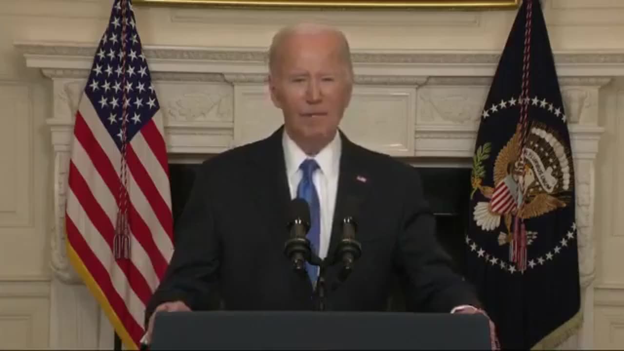 Biden warns Republicans in Congress that opposing funding for Ukraine will have consequences