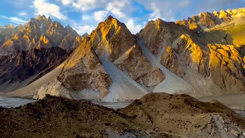 Passu Cones