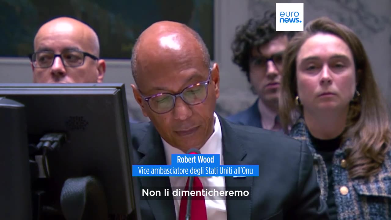 NOTIZIE DAL MONDO Gli Stati Uniti bloccano una risoluzione dell'Onu per un cessate il fuoco a Gaza.Gli USA hanno posto il veto(come al solito) su una risoluzione del Consiglio di Sicurezza delle Nazioni Unite.