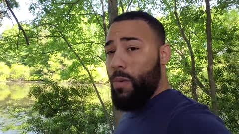 i don't know that girl