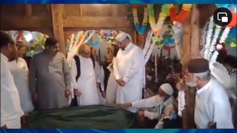 Mureed Hussain, stopped Zain Qureshi from celebrating the Urs of Bahauddin Zakaria.