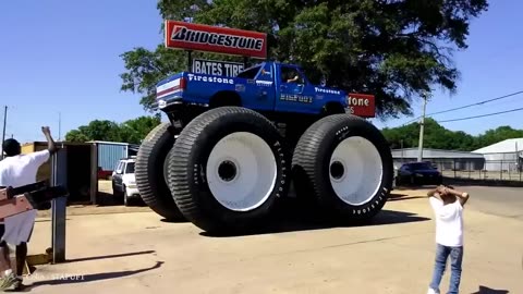 15 BIGGEST Land Vehicles in the Word