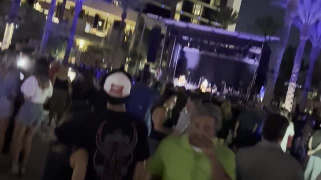 Am I the only one. Aaron Lewis 6/17/22 Red Rock Casino Las Vegas