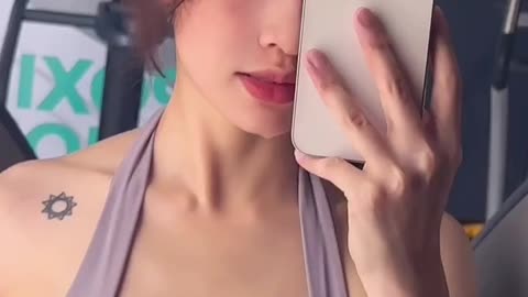 Look at Me | Gym Time