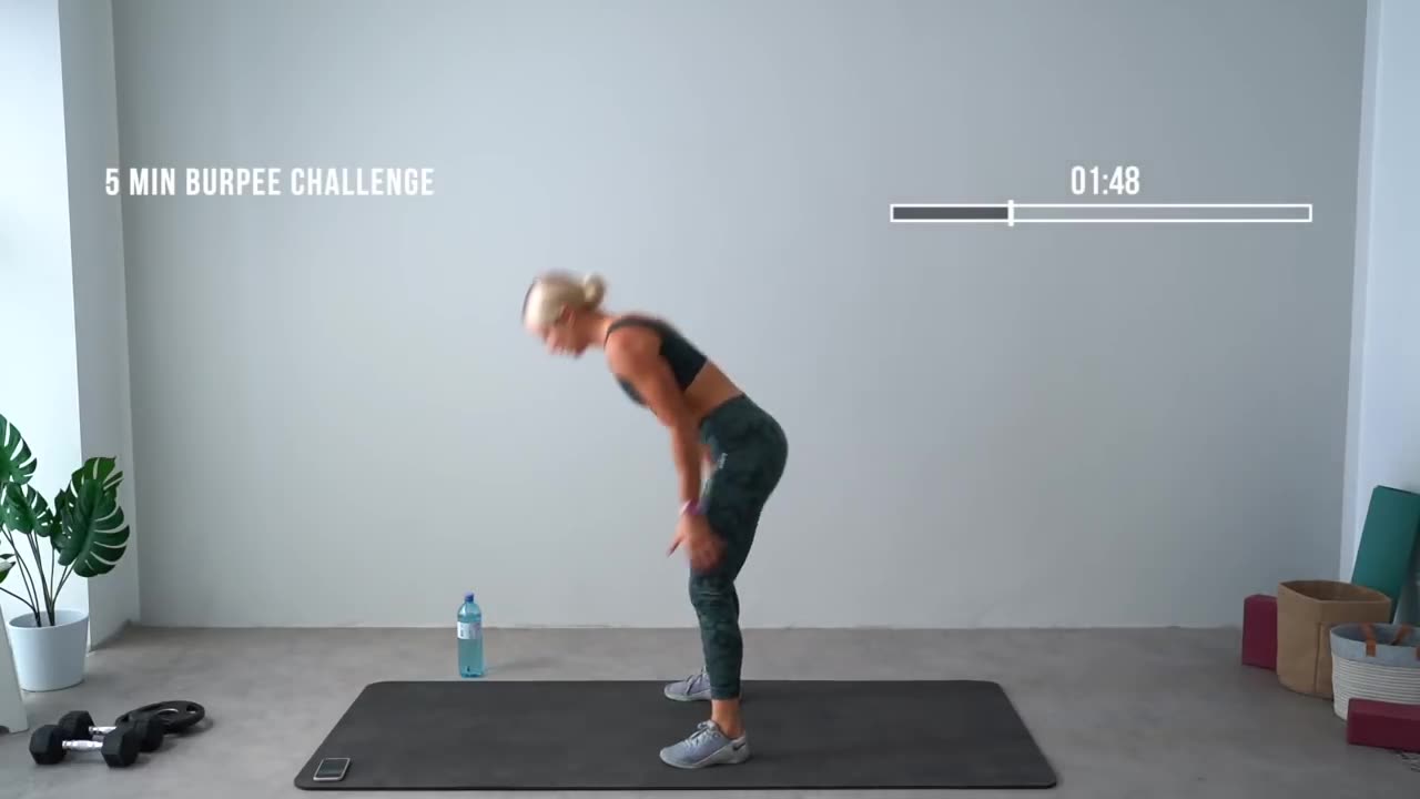 40 MIN Full Body HIIT - BURPEE Challenge - no equipment, no repeat