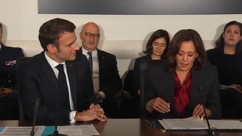 Échange avec la vice-présidente Kamala Harris et les acteurs du spatial au siège de la NASA.