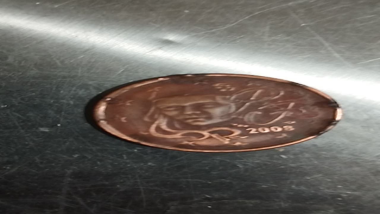 ΜΟΡΦΗ ΜΑΓΙΣΣΑΣ ΣΑΤΑΝΙΣΤΡΙΑΣ ΣΕ 5 ΛΕΠΤΟ ΚΕΡΜΑ- ΟΛΗ Η ΜΑΓΕΙΑ ΣΤΑ ΧΑΡΤΟΝΟΜΙΣΜΑΤΑ ΤΩΝ ΕΒΡΑΙΩΝ