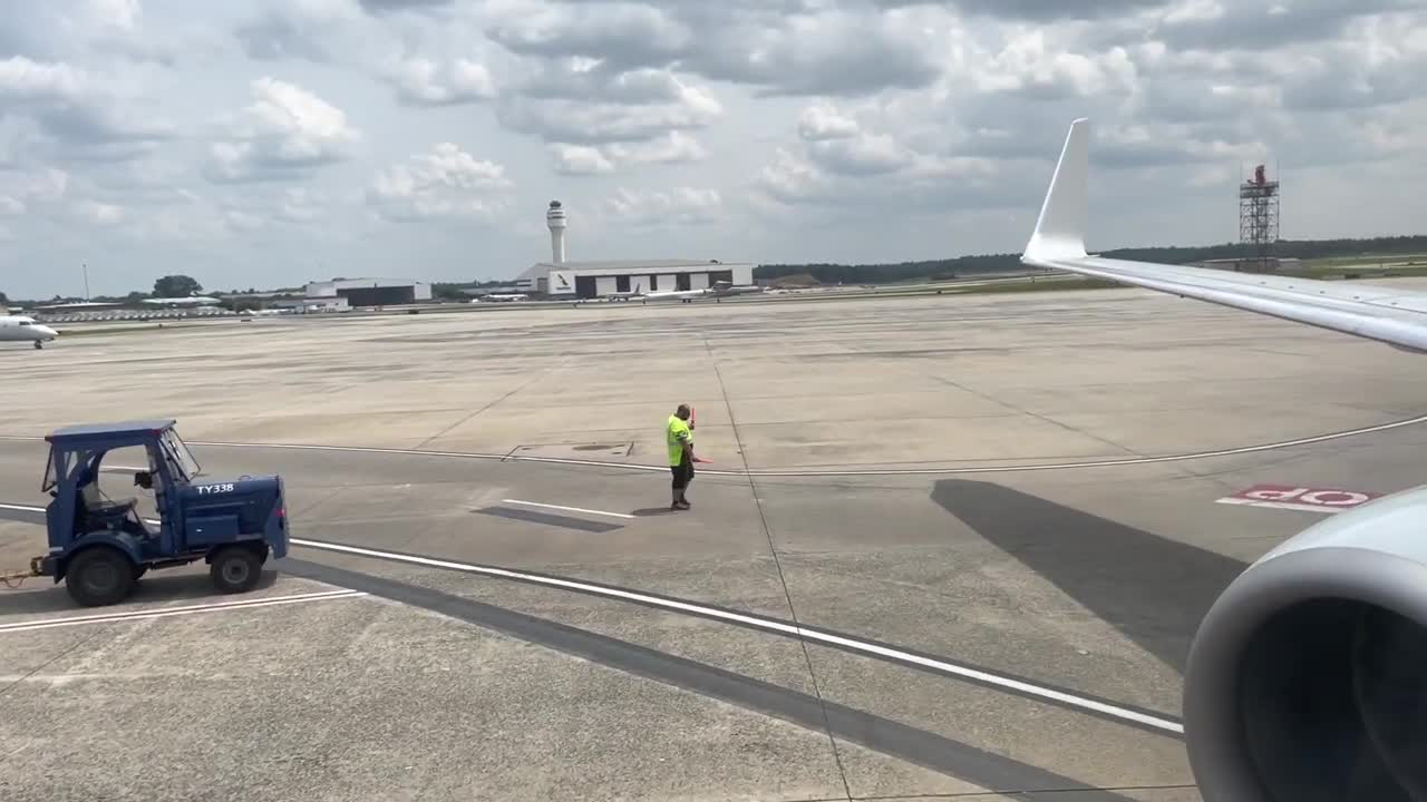 American 737-800 Takeoff out of Charlotte, Inflight, Firm Landing at New York JFK