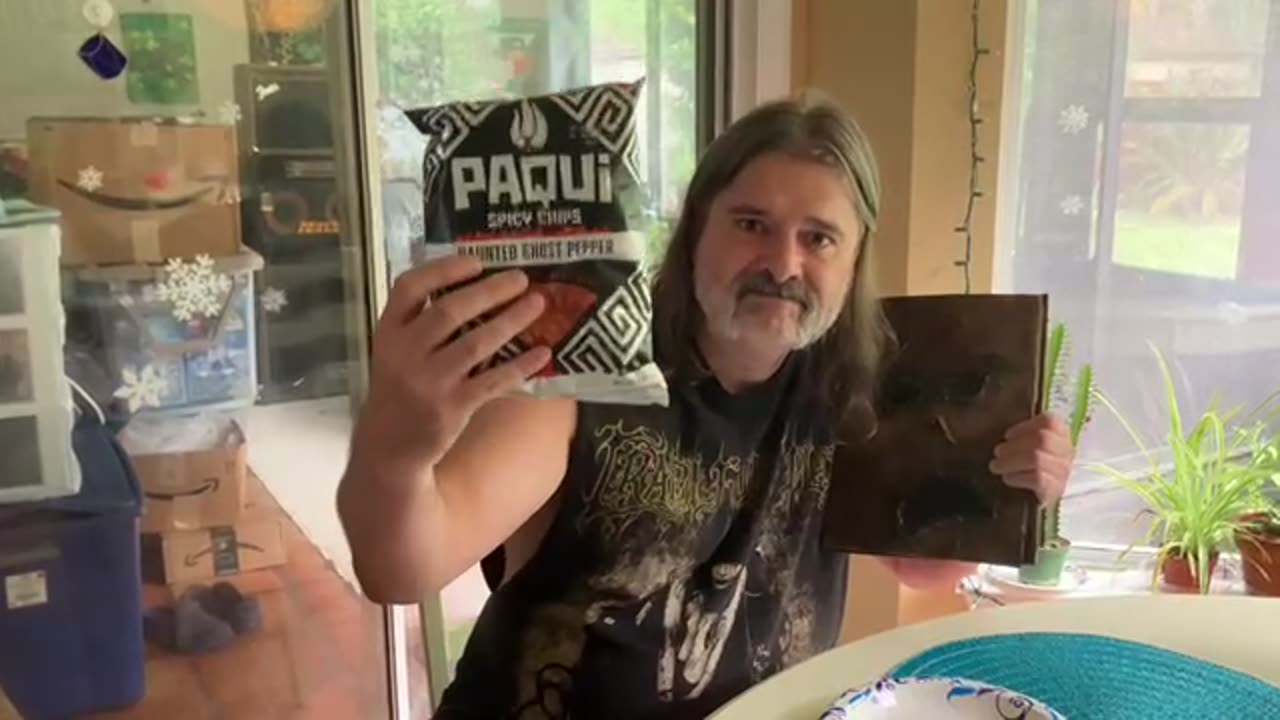 4 Chip Challenge is better than Paqui 1 chip challenge song