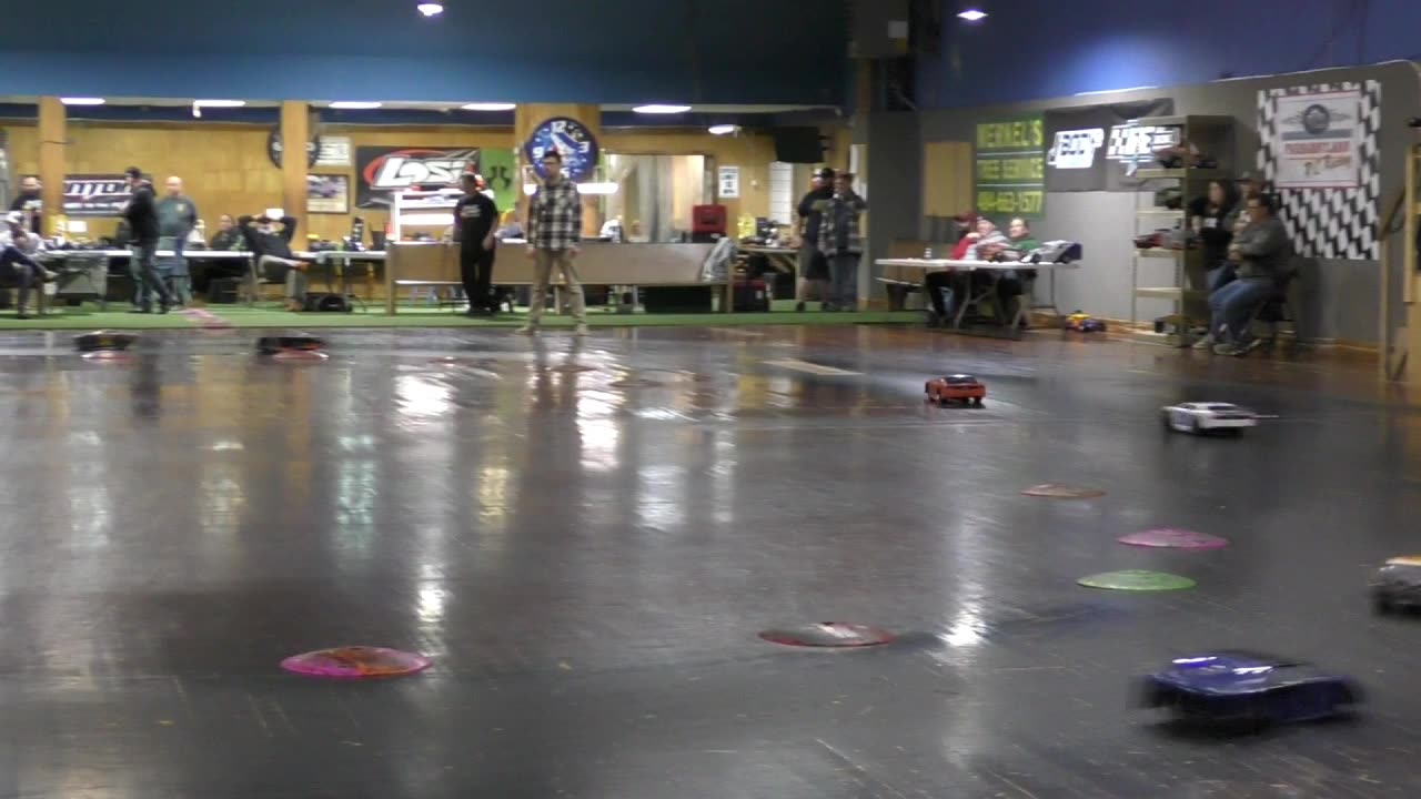 RC Street Stock with Epic ending full video watch the ending orange 57 flying