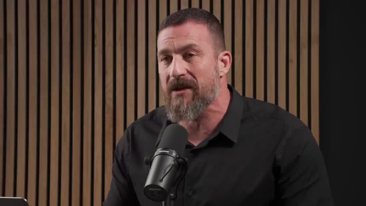 Andrew Huberman talks fitness with Dr. Galpi