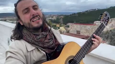 Je so’ pazzo - Pino Daniele cover in un paesino della Spagna