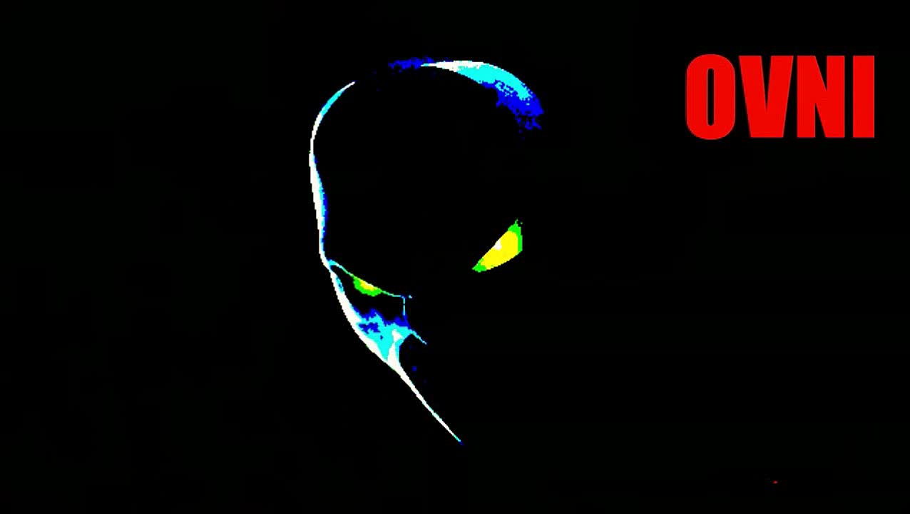 Insane Alien Flying Triangles