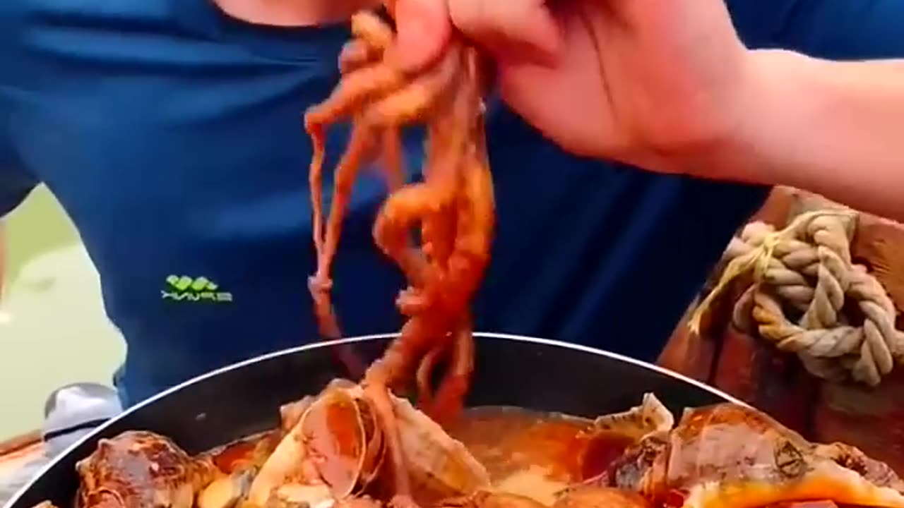 Chinese fisherman cooking and Eating fresh seafood...