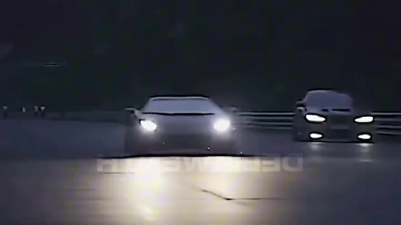 M5 vs Aventador