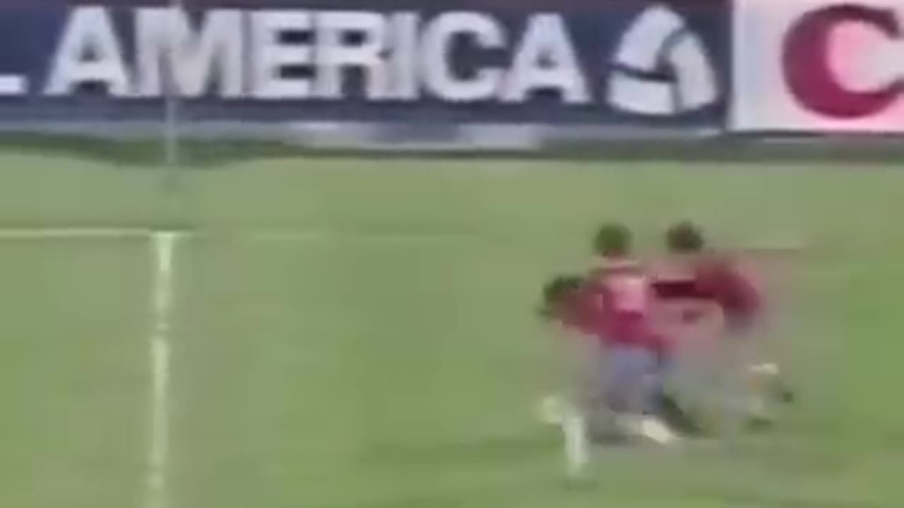 Higuita 😲👏 #football #shorts