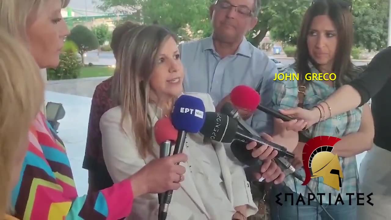 ΖΑΒΟ !!!!! ΤΡΕΧΑ ΤΩΡΑ !!! ΠΑΡΕ ΦΟΡΑ...ΜΕ ΤΗΝ... ΟΠΙΣΘΕΝ !!!