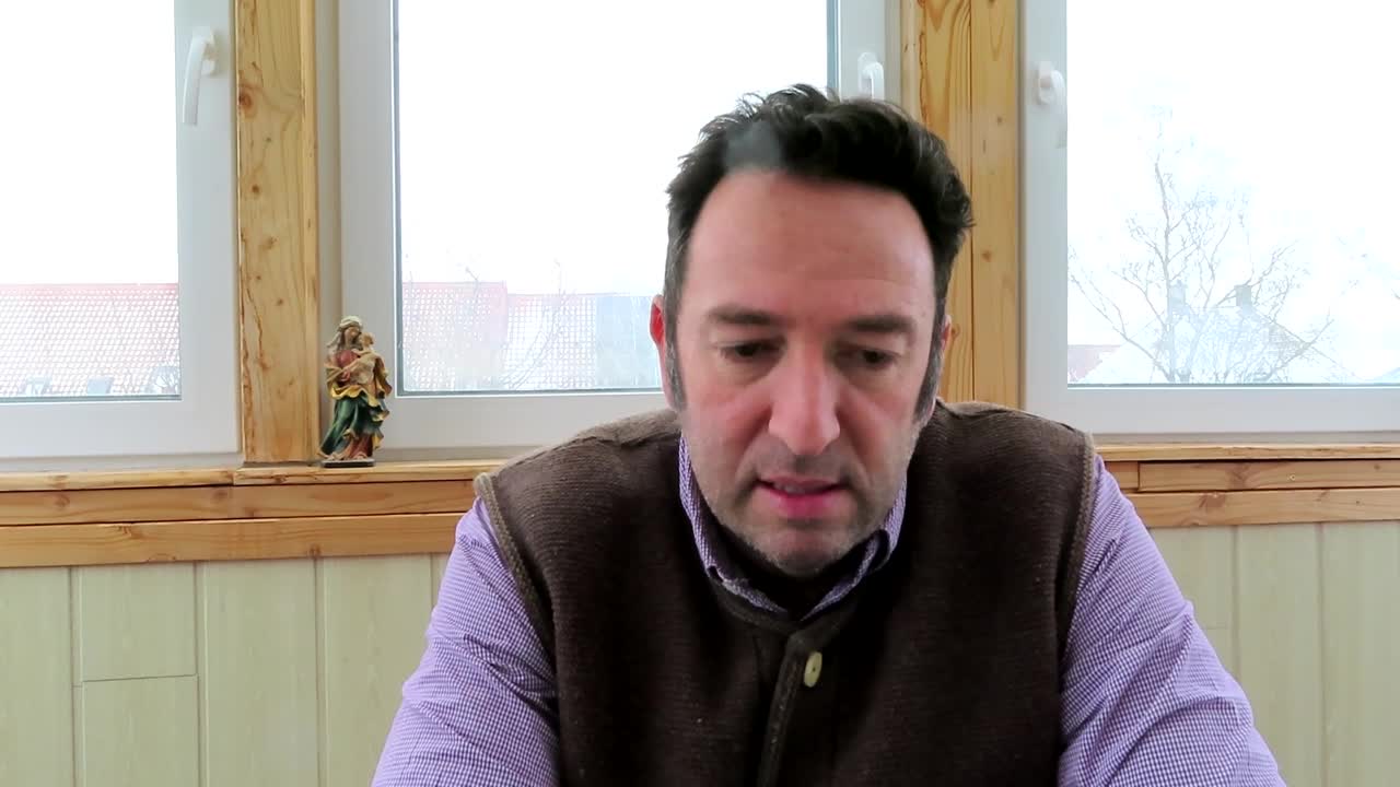 La vittoria di Trump su Democratici e Pedosatanisti Laurent Glauzy