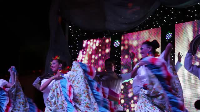 Colombian dance