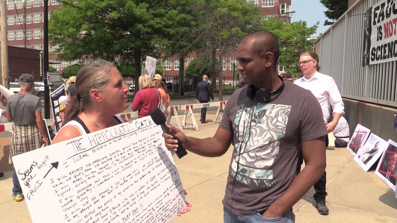 Fauci Protest At Yale