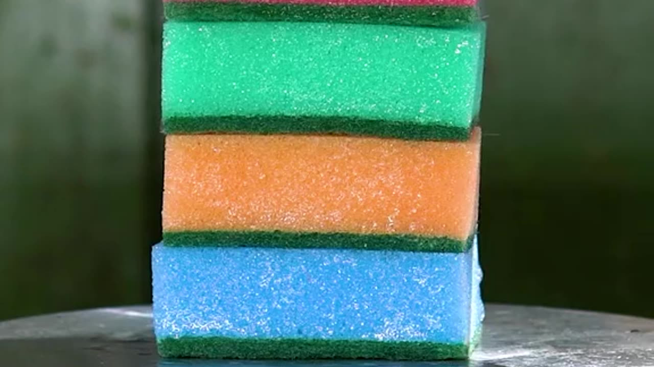 Ultra Satisfying Play-Doh Crush!