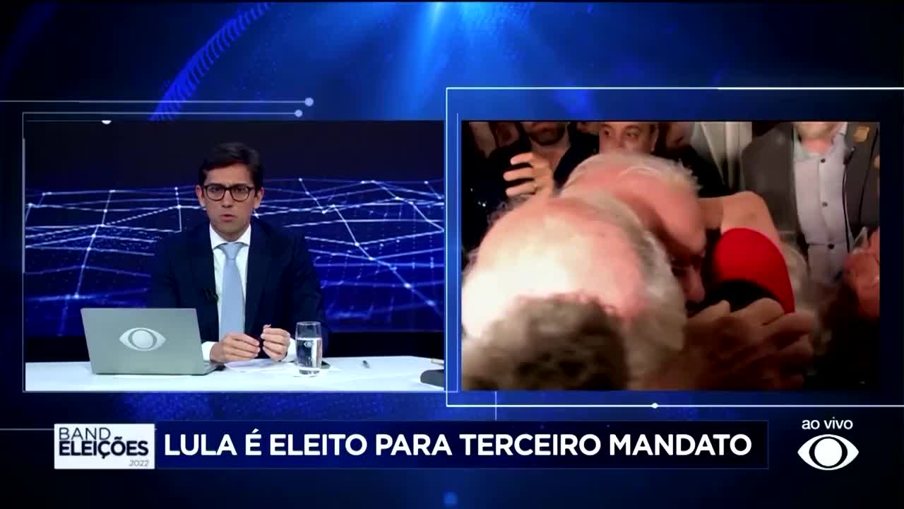 Lula vows to unite Brazil in tight win over Bolsonaro