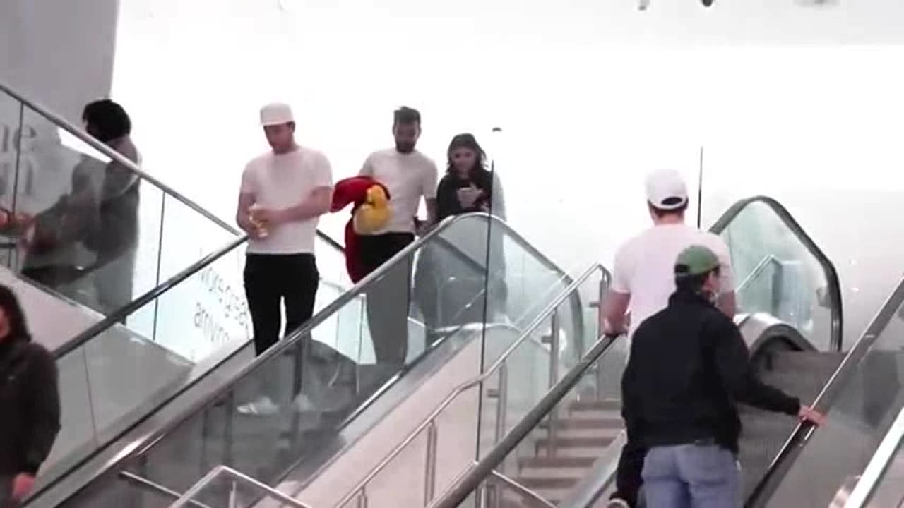 Triplets Respawn on ascalater prank funist vedio