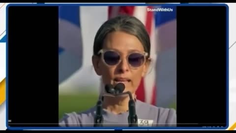 Mother of Israeli Hostage Speaks at Pro-Israel Rally