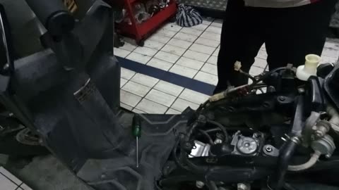 Repair matic motorcycle carburetor